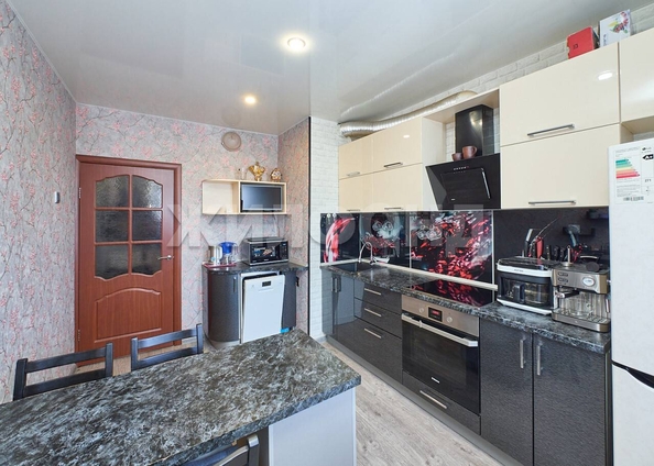 
  Продается 3-комн. квартира 66.4 м². Фото 1.