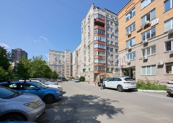 
  Продается 3-комн. квартира 118.4 м². Фото 27.