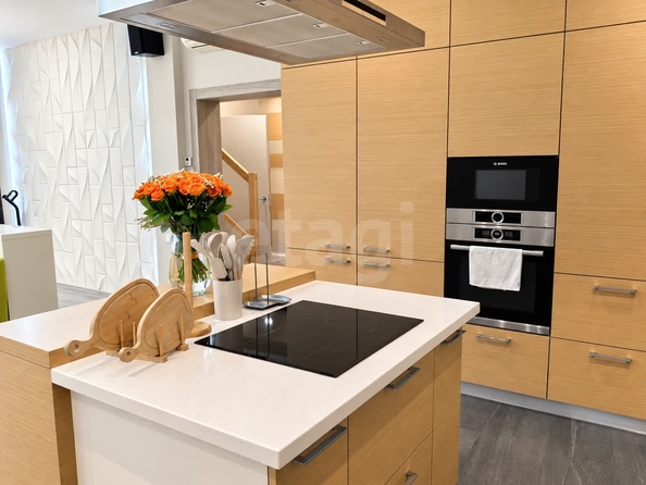 
  Продается дом 489 м². Фото 1.