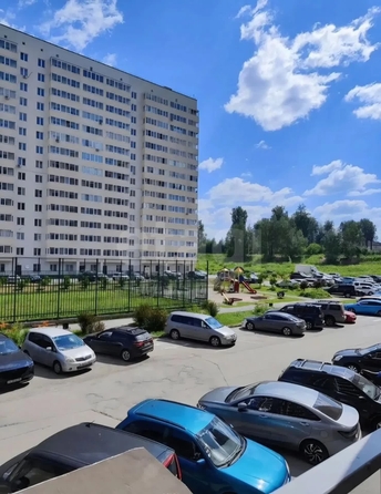 
  Продается 1-комн. квартира 37 м², в МКР Олимпийской славы, дом 2. Фото 3.