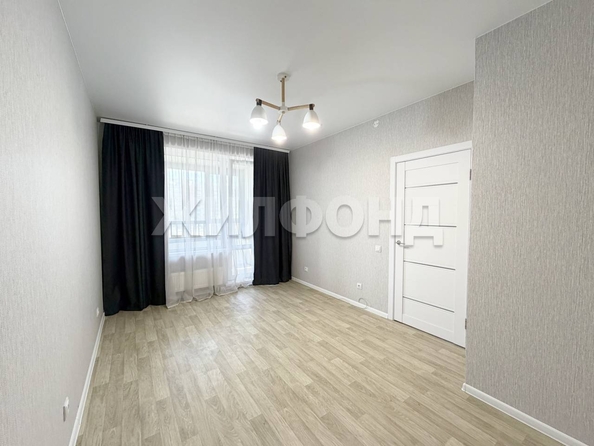 
  Продается 1-комн. квартира 32.3 м², в ЖК Тайгинский парк, дом 1. Фото 2.