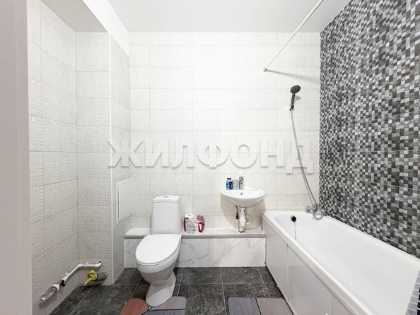 
  Продается 1-комн. квартира 32.3 м², в ЖК Тайгинский парк, дом 1. Фото 9.
