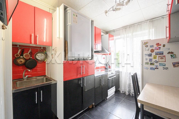 
  Продается 4-комн. квартира 71.2 м². Фото 1.