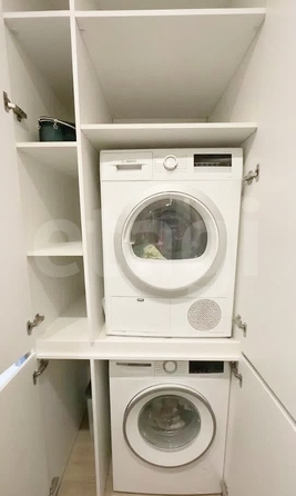 
  Продается 2-комн. квартира 56 м², в ЖК Северная корона, 3 очередь, дом 2. Фото 9.
