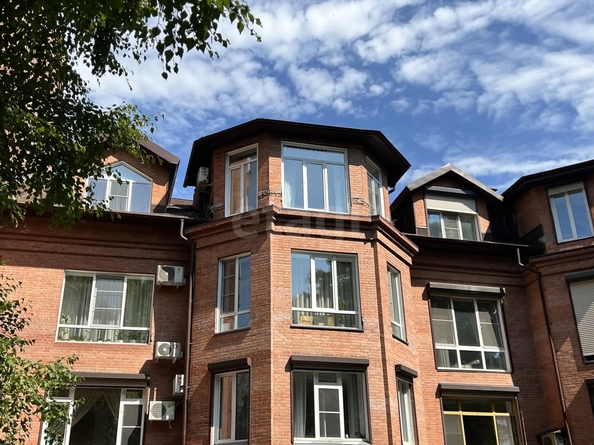 
  Продается 4-комн. квартира 334 м². Фото 1.