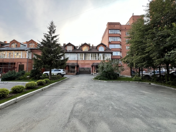 
  Продается 4-комн. квартира 334 м². Фото 2.