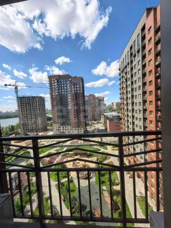 
  Продается 2-комн. квартира 46 м², в ЖК Марсель-2, дом 2 секция 1,2. Фото 18.