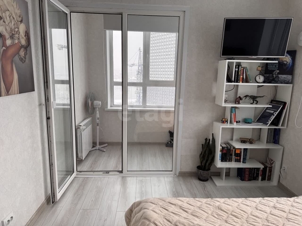 
  Продается 1-комн. квартира 57 м², в ЖК Ясный берег, дом 13. Фото 3.