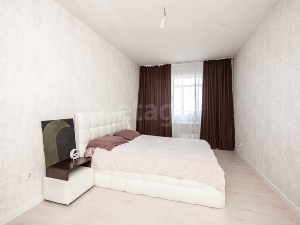 
  Продается 3-комн. квартира 77 м², в ЖК Революция. Фото 7.