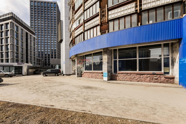 
  Сдается офис 153.6 м². Фото 2.
