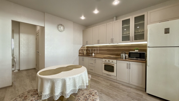 
  Продается 2-комн. квартира 42 м², в ЖК На Королева, дом 1. Фото 3.