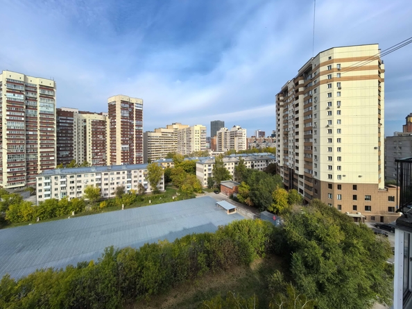 
  Продается 3-комн. квартира 69 м². Фото 1.