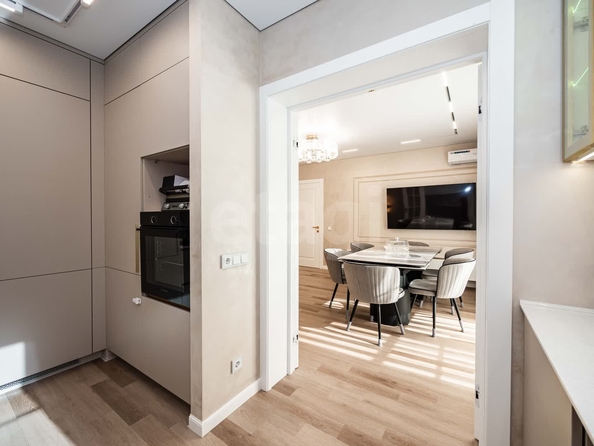 
  Продается 4-комн. квартира 108 м², в ЖК Расцветай на Красном, дом 11. Фото 11.