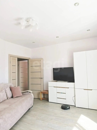 
  Продается 2-комн. квартира 59.7 м², в ЖК Огни сибири, дом 2. Фото 3.