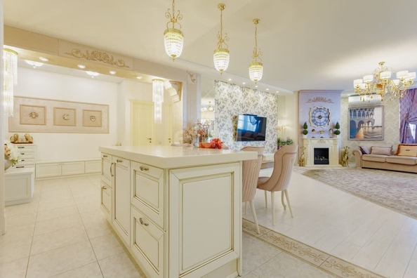 
  Продается 4-комн. квартира 175.3 м². Фото 13.