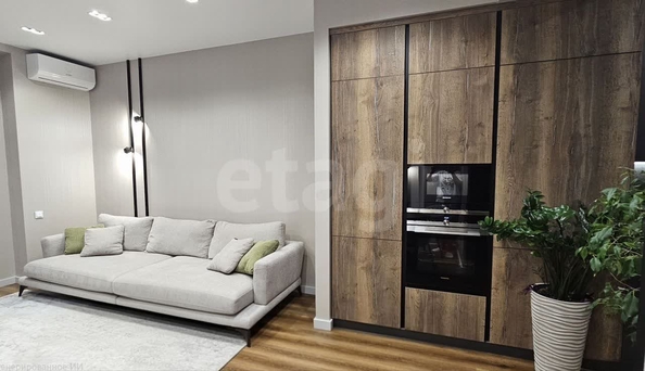 
  Продается 3-комн. квартира 103 м². Фото 1.