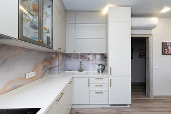 
  Продается 3-комн. квартира 80 м², в ЖК Красный проспект, дом 2. Фото 26.