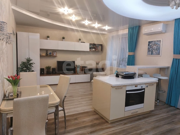 
  Продается 2-комн. квартира 75 м². Фото 1.