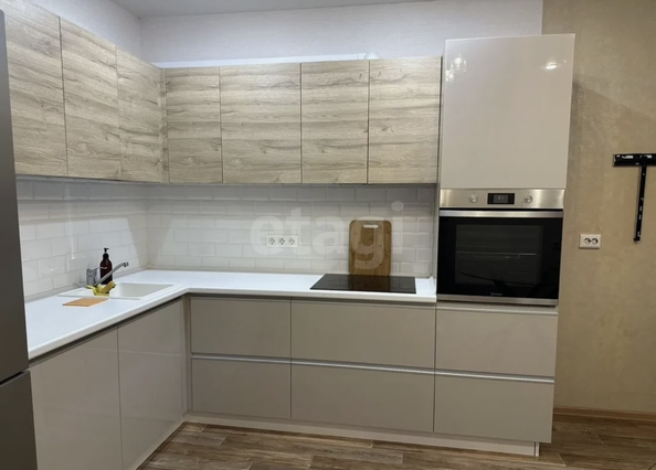 
  Продается 2-комн. квартира 60.6 м². Фото 1.