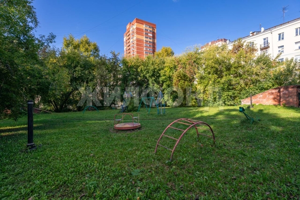 
  Продается 4-комн. квартира 75.8 м². Фото 32.