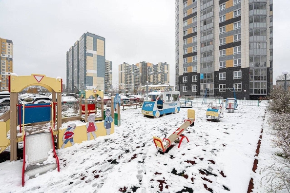 
  Продается 2-комн. квартира 52.2 м², в ЖК Аквамарин, дом 3. Фото 38.