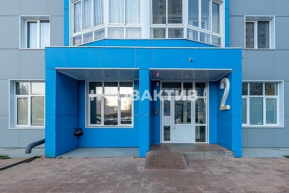 
   Продам 2-комнатную, 55 м², Александра Чистякова ул, 18

. Фото 18.