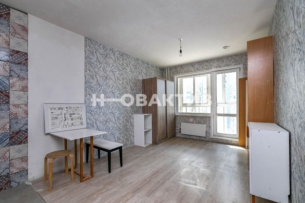 
   Продам 2-комнатную, 35 м², Александра Чистякова ул, 18

. Фото 2.