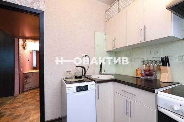 
   Продам 2-комнатную, 40.5 м², Аксенова ул, 48

. Фото 13.