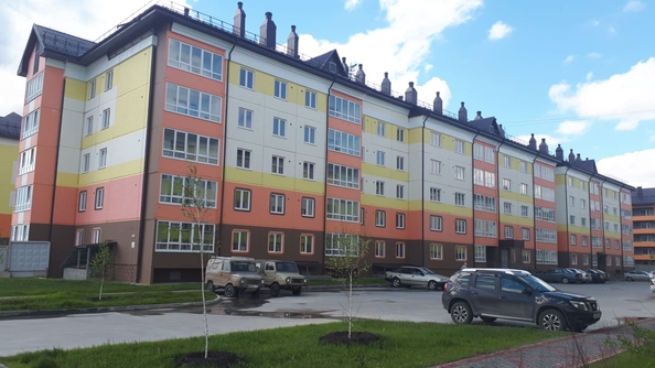 
   Продам 2-комнатную, 50.4 м², Венская ул, 12

. Фото 5.