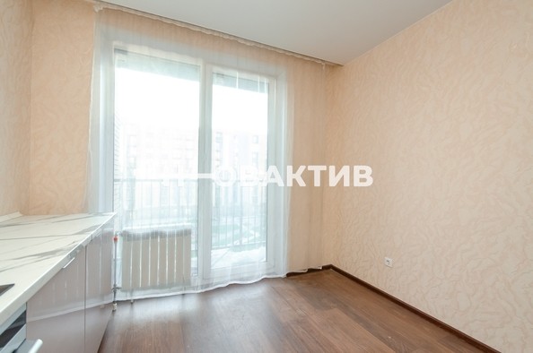 
   Продам 1-комнатную, 33 м², Василия Клевцова ул, 1

. Фото 5.