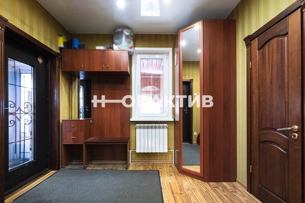 
   Продам коттедж, 255 м², Новосибирск

. Фото 20.