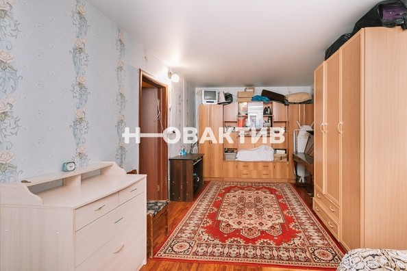 
   Продам 3-комнатную, 56 м², Жуковского ул, 106/1

. Фото 3.