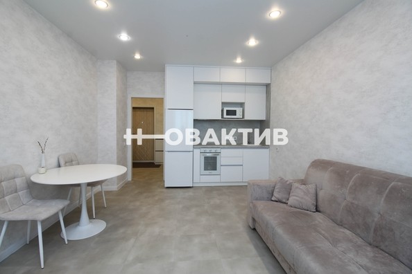 
   Продам 2-комнатную, 45.6 м², Лескова ул, 25

. Фото 2.