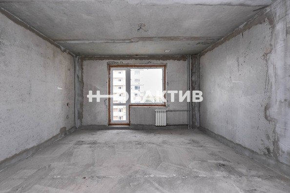 
   Продам 2-комнатную, 58 м², Николая Сотникова ул, 11/1

. Фото 18.