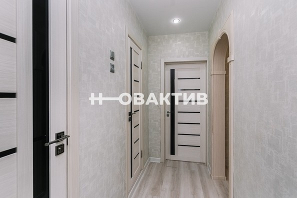 
   Продам 3-комнатную, 72.9 м², Ключ-Камышенское Плато ул, 13

. Фото 15.