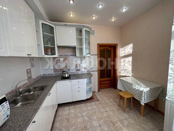 
  Продается 1-комн. квартира, 39.3 м², 2-й (4 мкр.) кв-л, д. 216
. Фото 1.