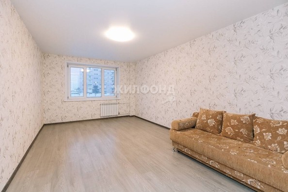 
   Продам 1-комнатную, 47.8 м², Николая Сотникова ул, 5

. Фото 1.