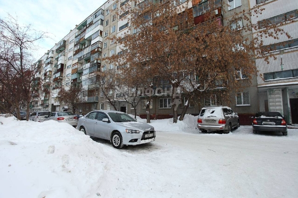 
   Продам 1-комнатную, 31.3 м², Троллейная ул, 22

. Фото 4.