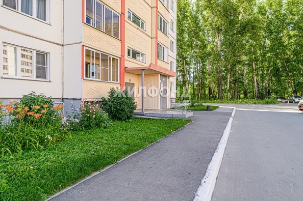 
   Продам 1-комнатную, 32.5 м², Петухова ул, 168

. Фото 14.