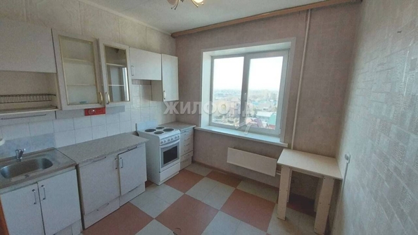 
   Продам 1-комнатную, 33.9 м², Абаканская ул, 4

. Фото 1.