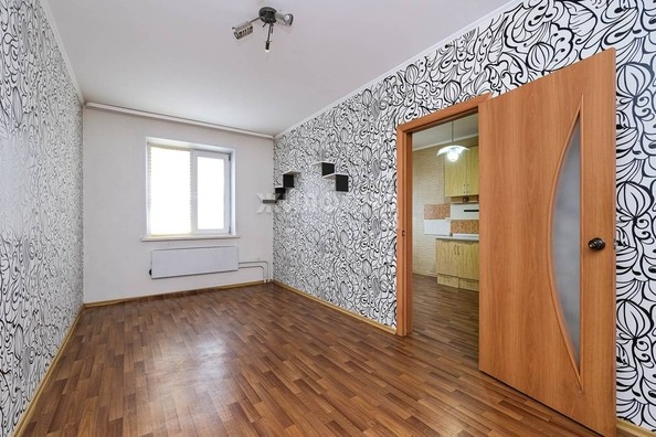 
   Продам 1-комнатную, 42.5 м², В. Высоцкого ул, 40/2

. Фото 5.