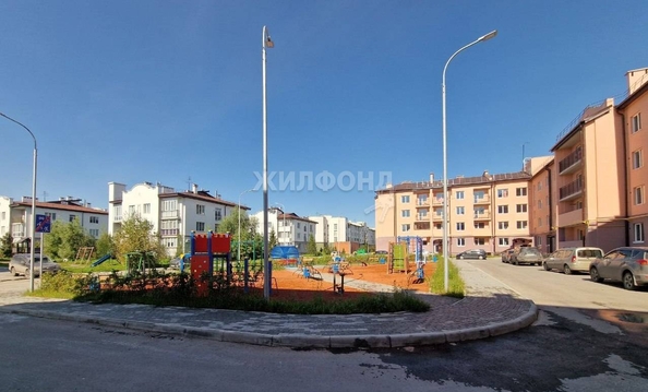 
   Продам 2-комнатную, 60.5 м², , 51

. Фото 9.