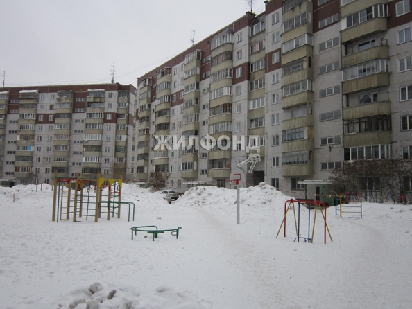 
   Продам 2-комнатную, 53.3 м², Связистов ул, 113

. Фото 2.