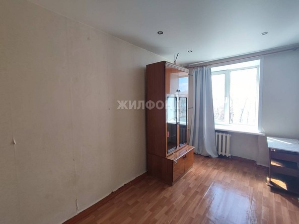 
   Продам 2-комнатную, 40.8 м², Серафимовича ул, 1/1

. Фото 4.