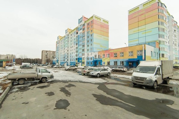 
   Продам 3-комнатную, 73.5 м², Сибиряков-Гвардейцев ул, 82

. Фото 16.