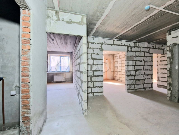 
   Продам 3-комнатную, 80.5 м², , 51

. Фото 2.