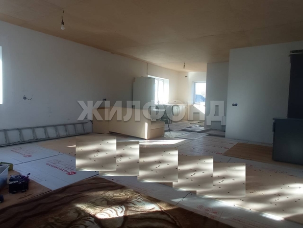 
   Продам дом, 102.5 м², Новосибирск

. Фото 11.