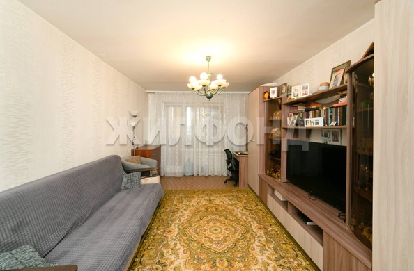 
   Продам 2-комнатную, 50.7 м², Широкая ул, 1

. Фото 4.