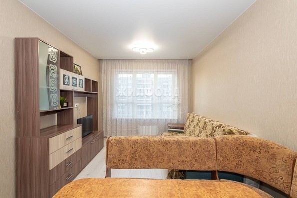 
   Продам 2-комнатную, 35.2 м², Виноградова ул, 5

. Фото 1.
