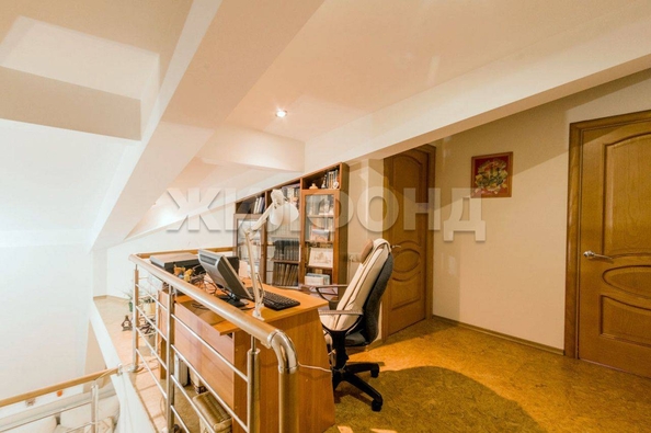 
   Продам 3-комнатную, 91 м², Зеленый Бор мкр, 7

. Фото 7.